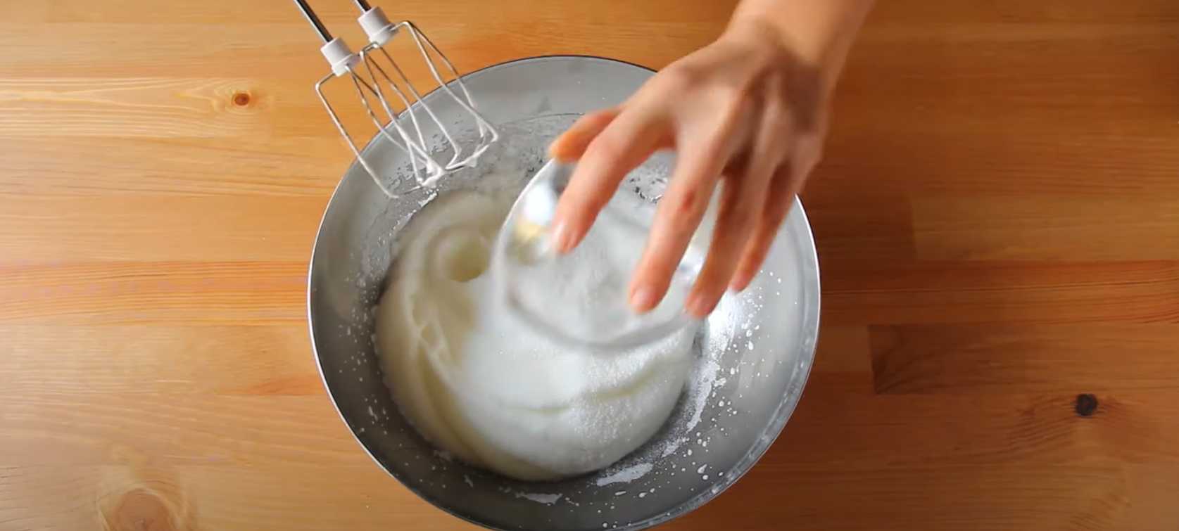 Tiramisu au mascarpone et aux biscuits Savoiardi - Étape 4