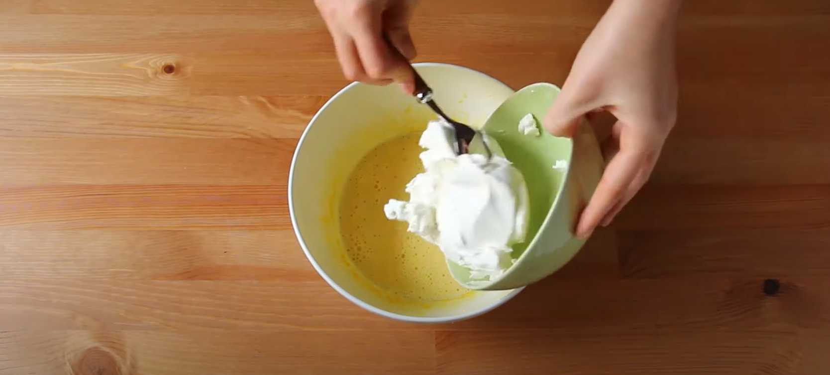 Tiramisu au mascarpone et aux biscuits Savoiardi - Étape 3