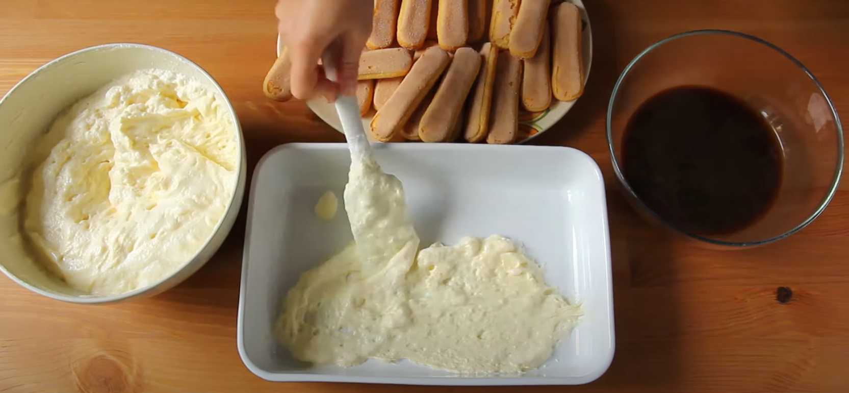 Tiramisu au mascarpone et aux biscuits Savoiardi - Étape 6