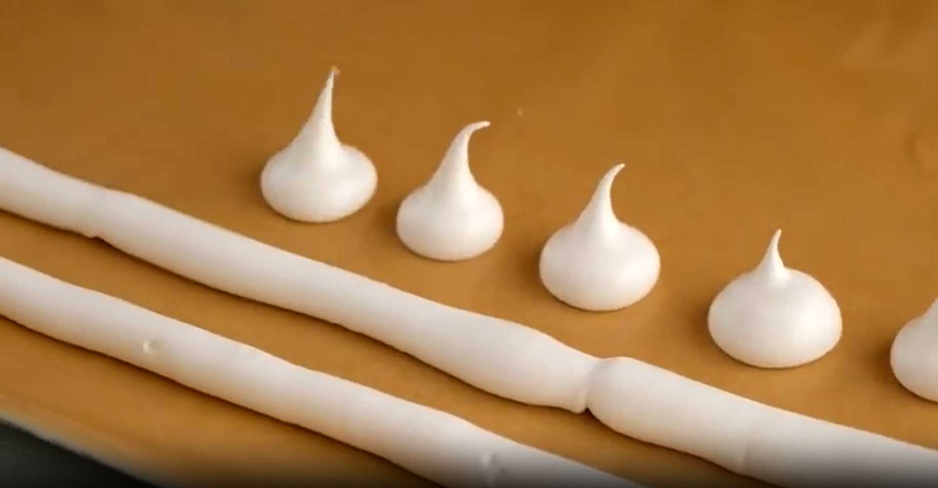 Gâteau Pavlova - Étape 7