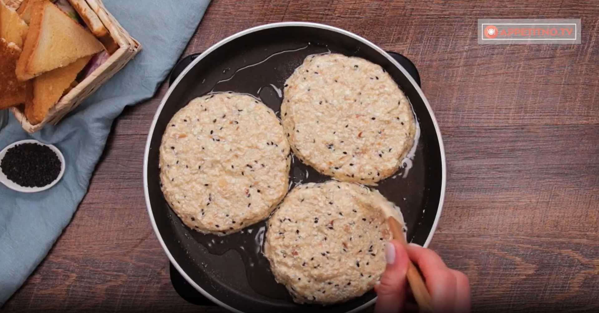Gâteaux au fromage à base de pain rassis - Étape 3