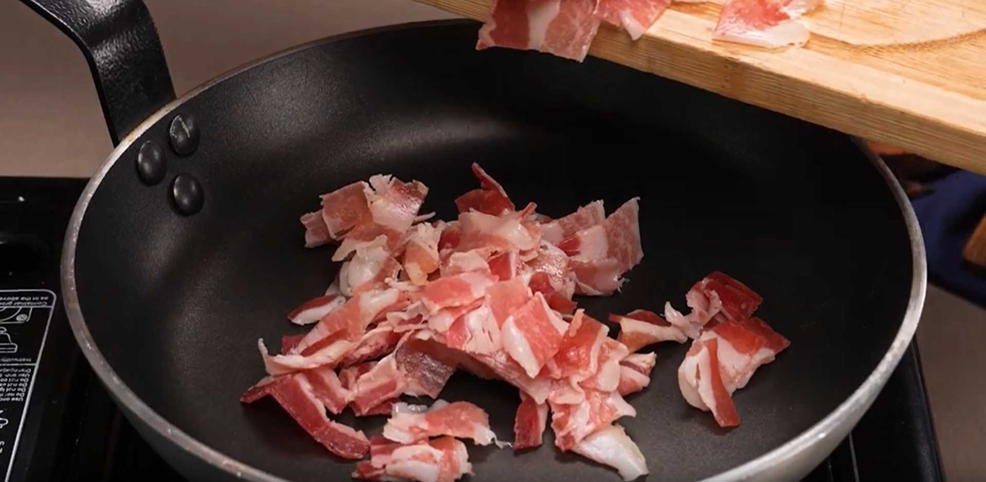 Blanc de poulet aux tomates, au fromage et aux pommes de terre - Étape 9