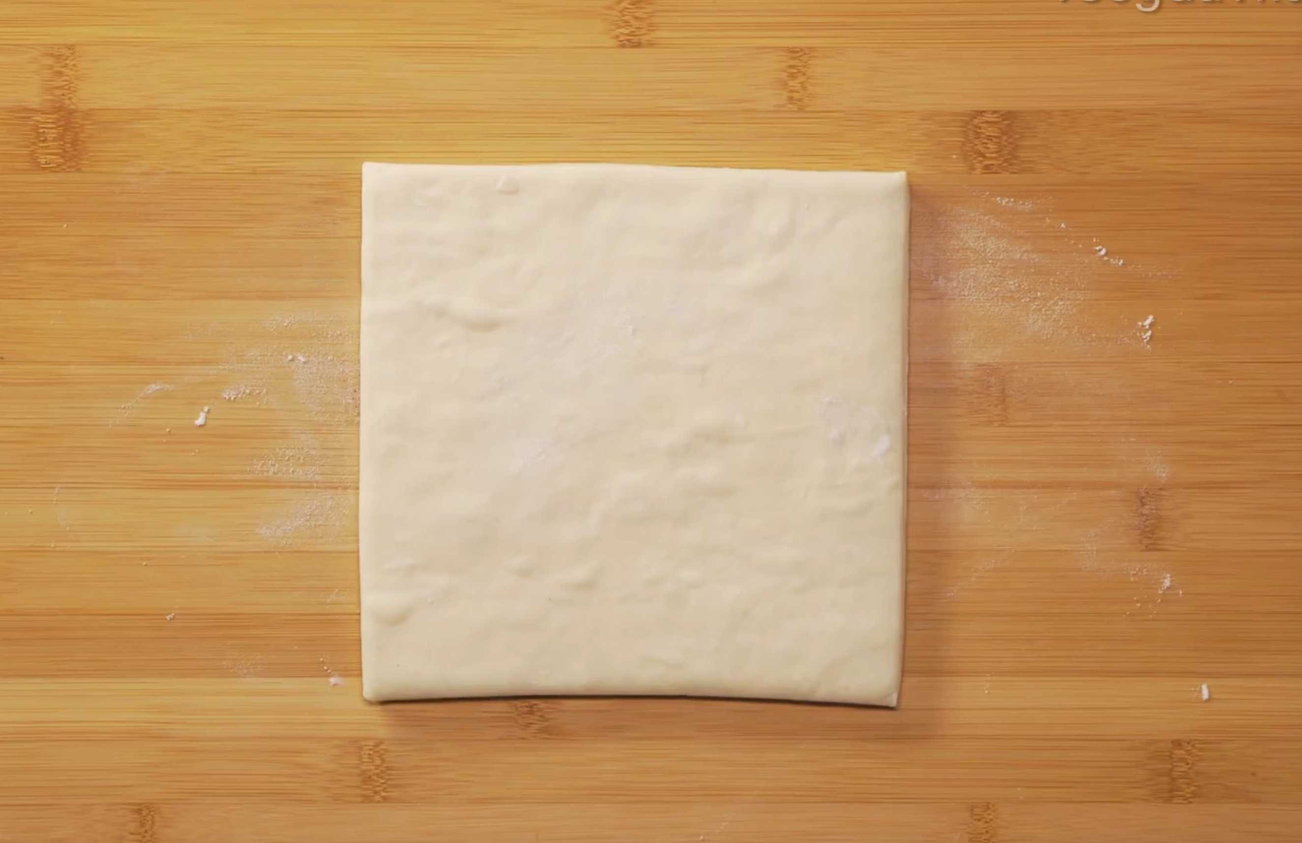 Croissants en pâte feuilletée - Étape 1