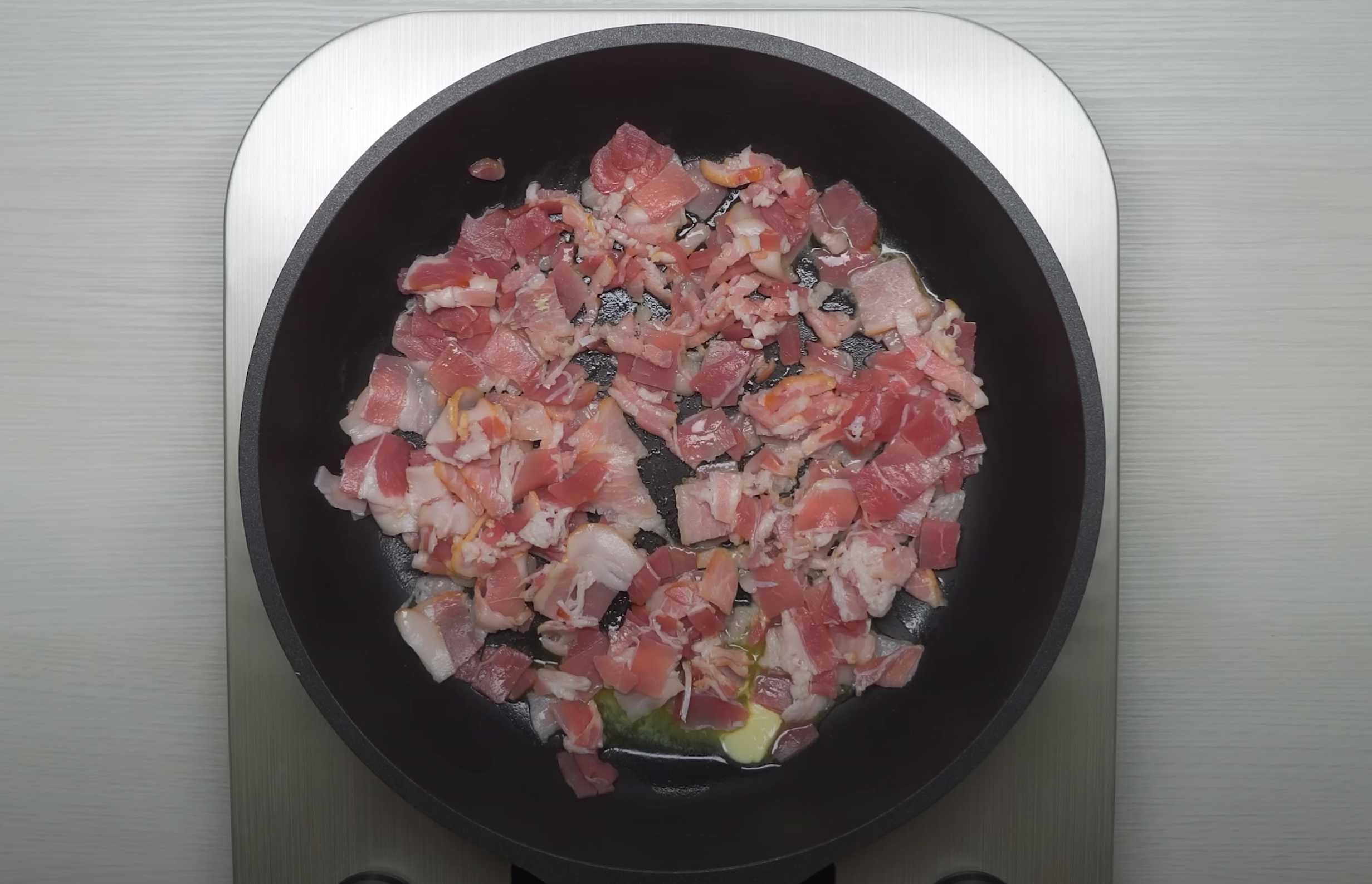 Pâtes carbonara sans crème - Étape 1