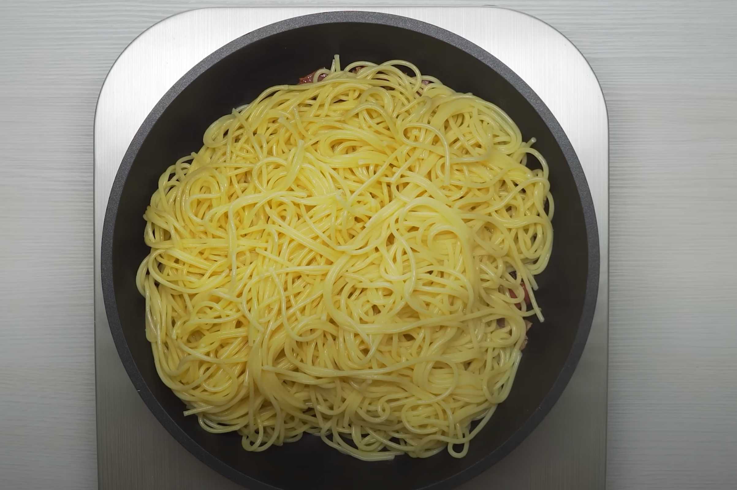 Pâtes carbonara sans crème - Étape 8