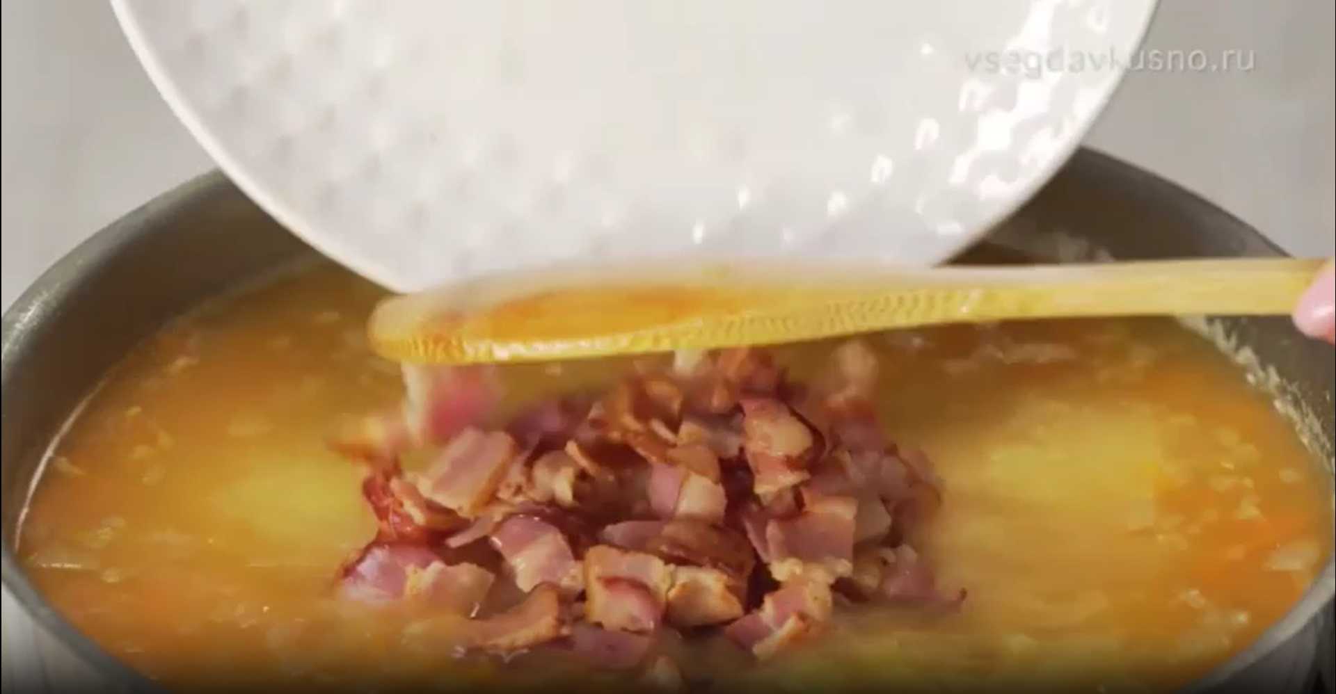 Soupe classique aux pois et viandes fumées - Étape 11