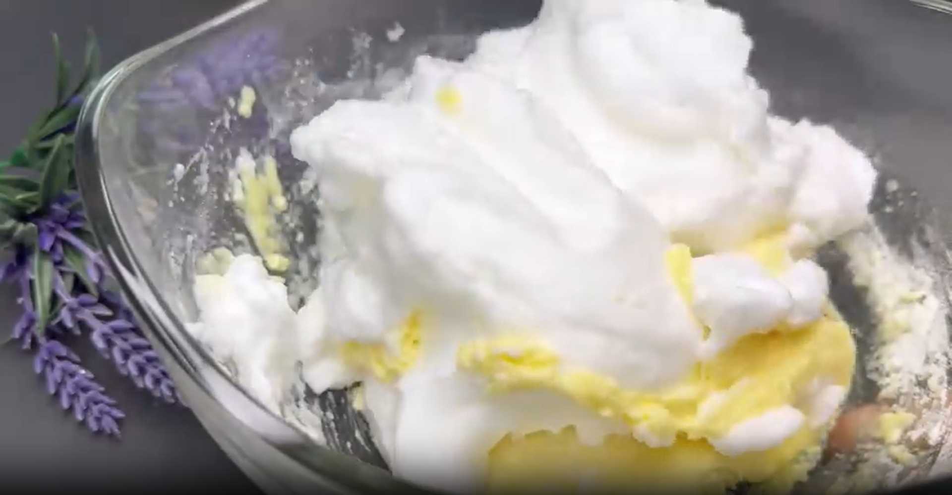 Tarte aux pommes et à la cannelle sans farine - Étape 8