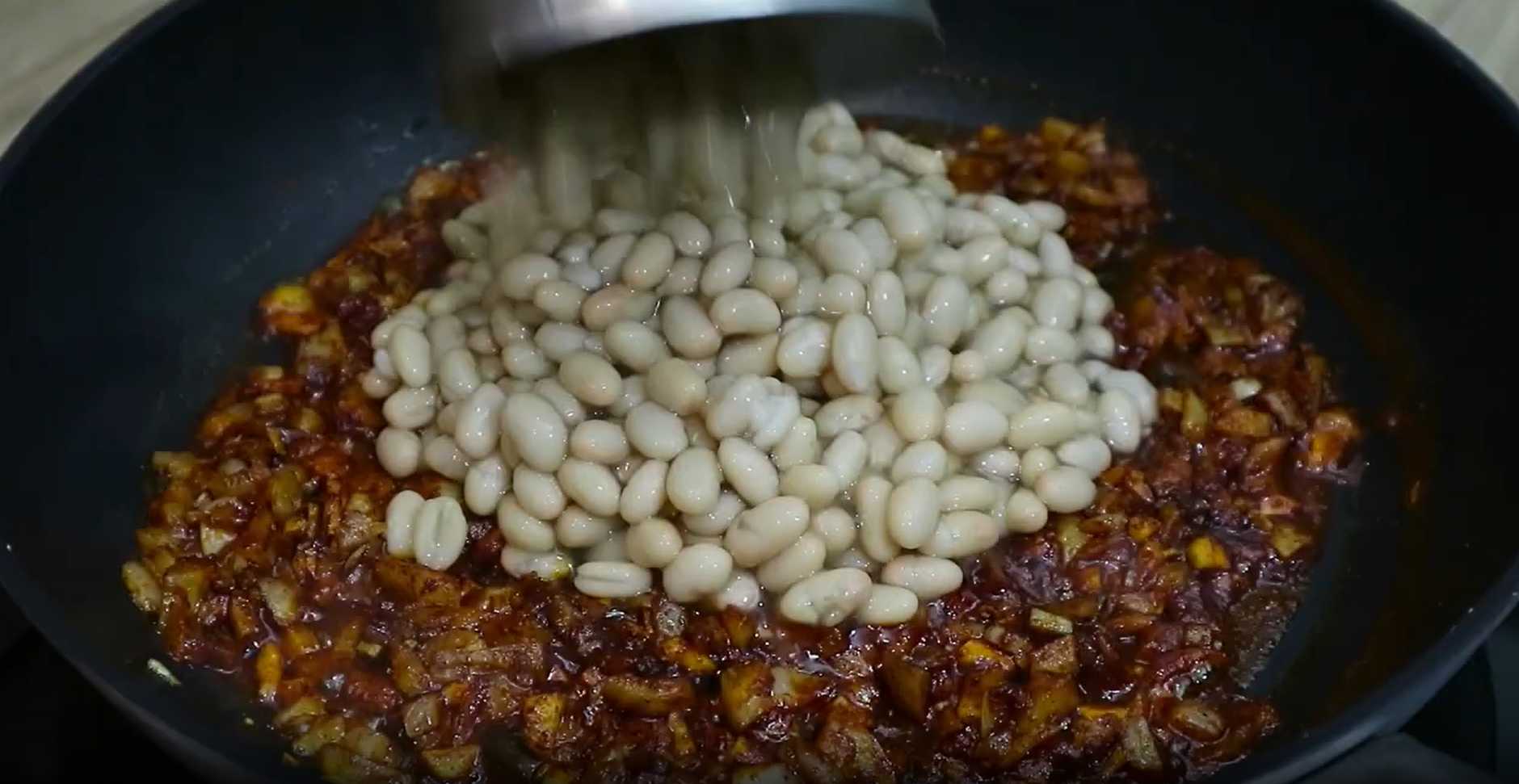 Pâtes aux haricots hongroises - Étape 6