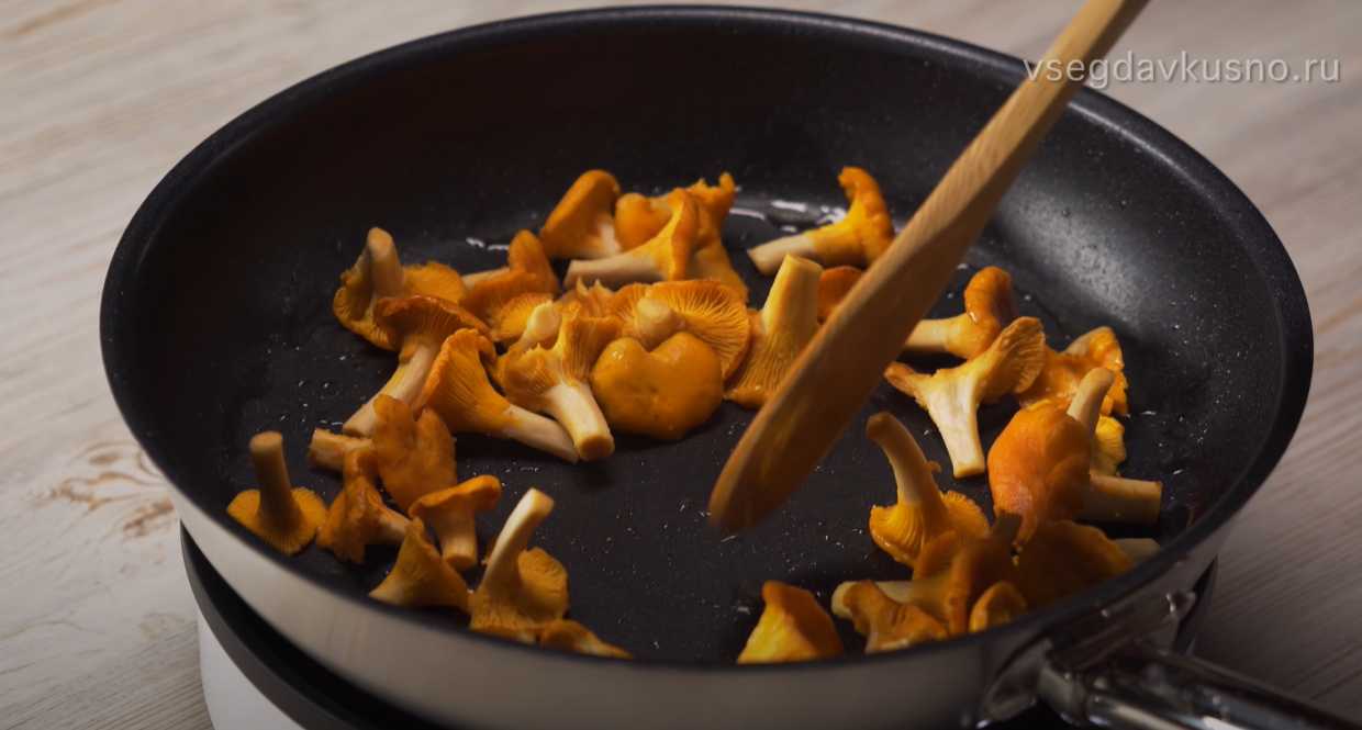 Pommes de terre sautées aux chanterelles à la poêle - Étape 8