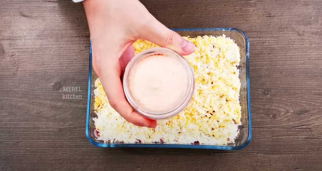 Hareng classique sous un manteau de fourrure - Étape 9