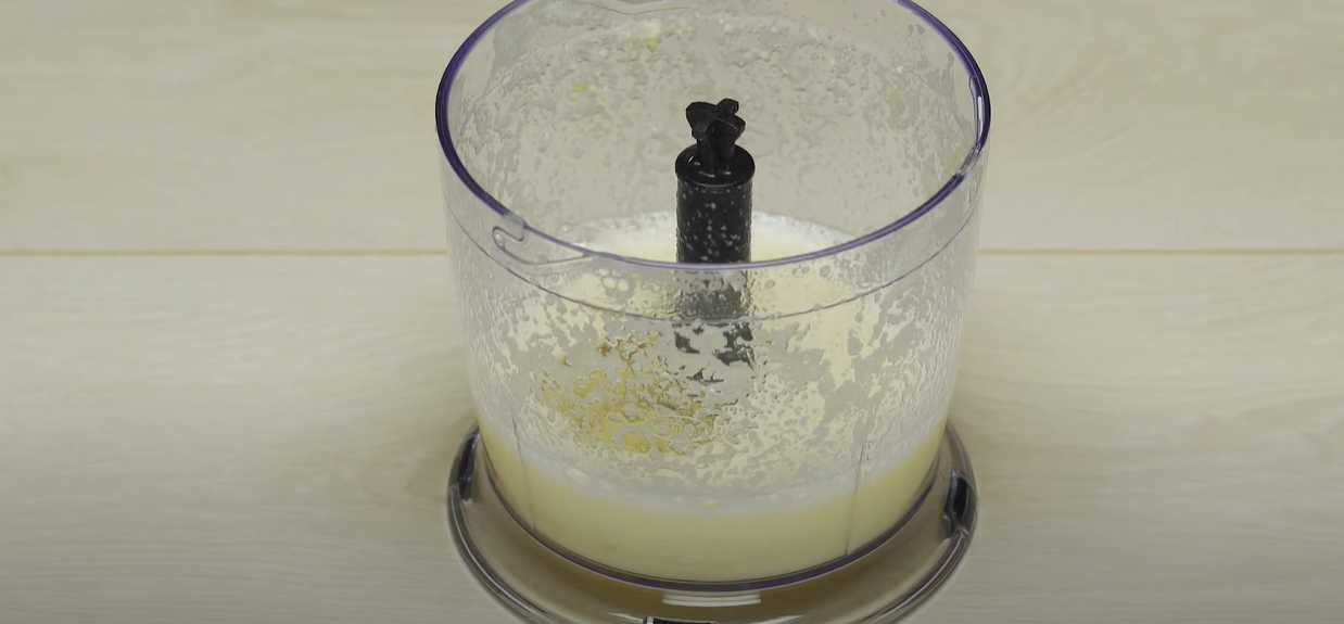 Sauce à l'ail - Étape 1