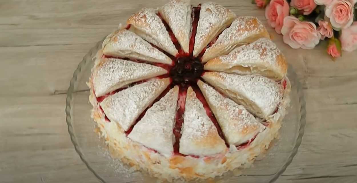 Gâteau feuilleté à la crème au yaourt - Étape 15