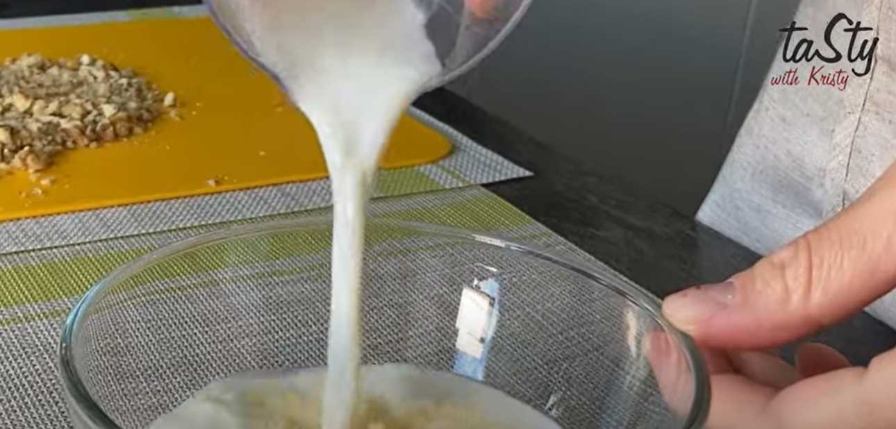 Dessert à la crème sure et aux noix - Étape 2