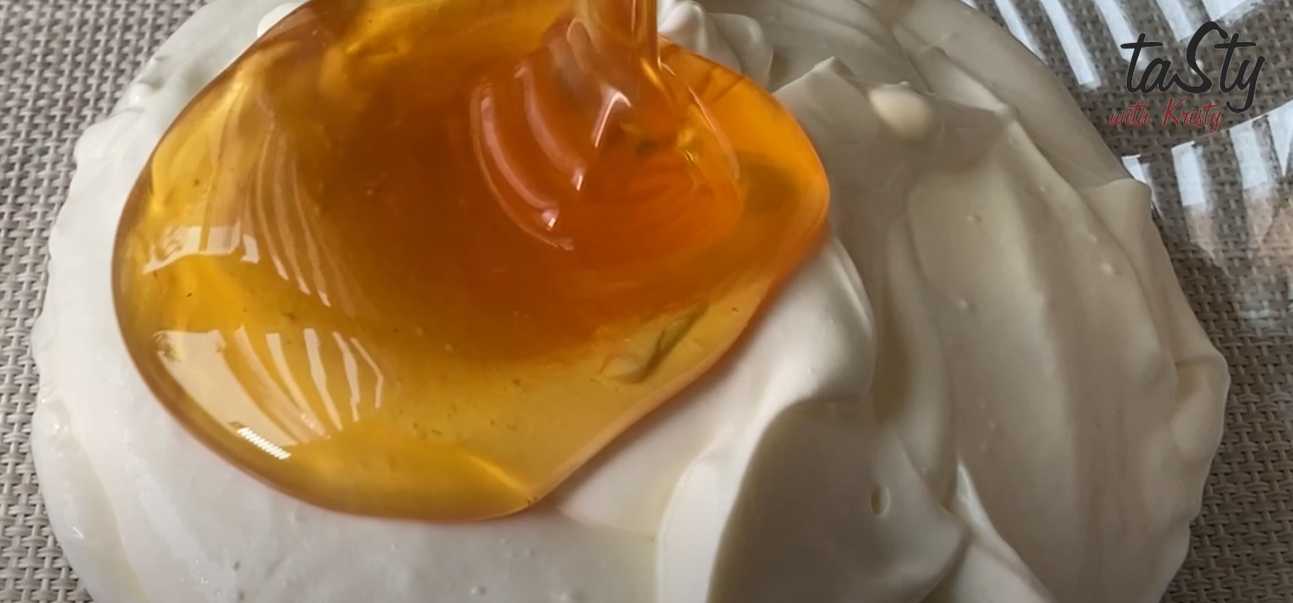 Dessert à la crème sure et aux noix - Étape 3