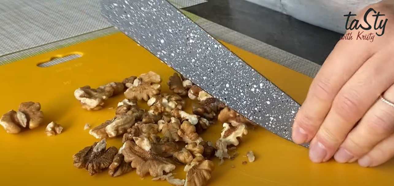 Dessert à la crème fraîche et aux noix - Étape 1