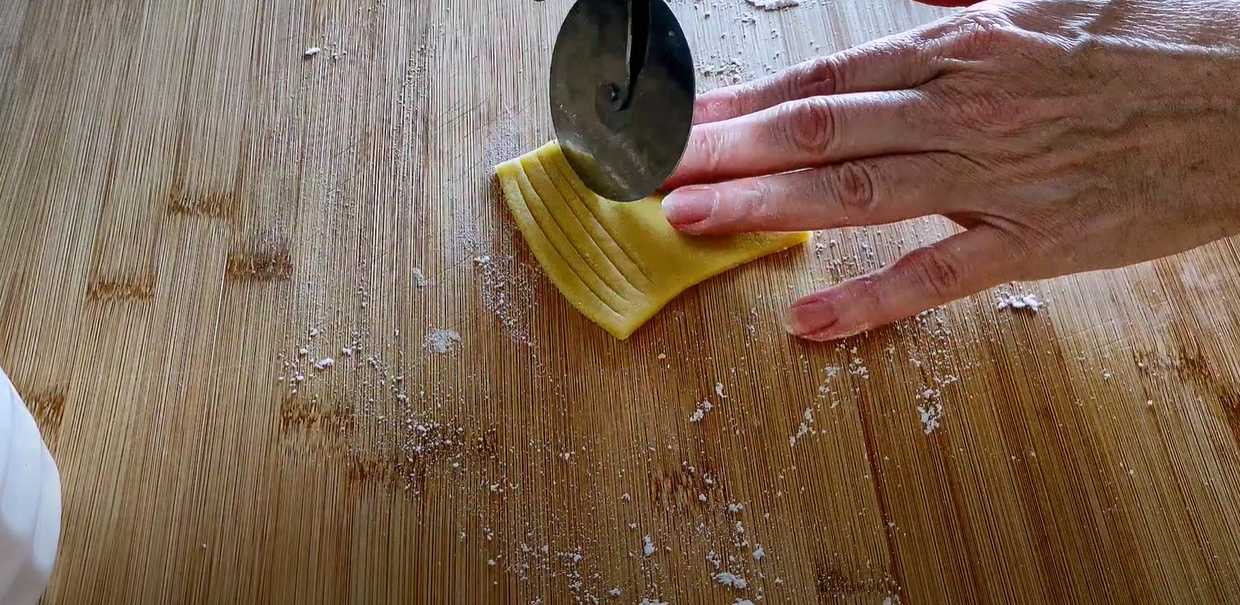 Biscuits à la confiture torsadés - Étape 7