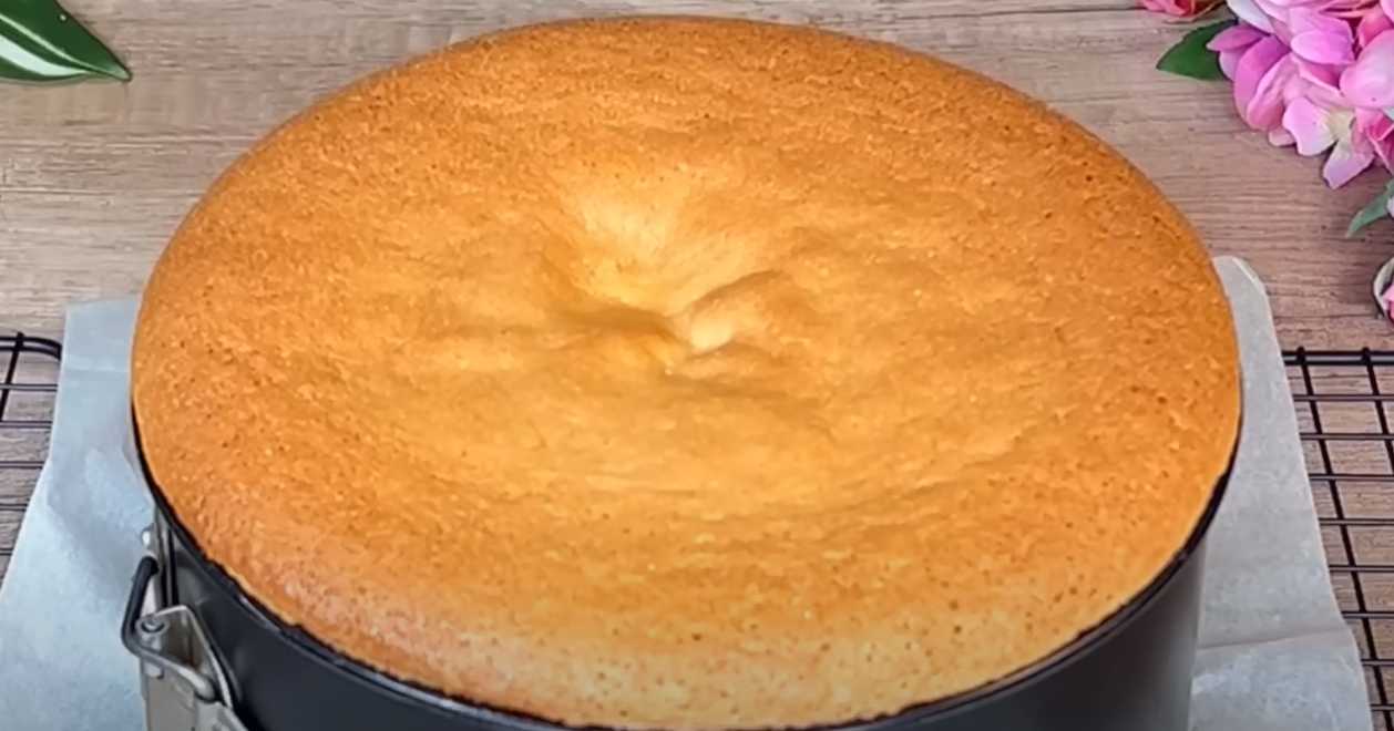 Gâteau éponge à la crème au beurre de noix de coco - Étape 11