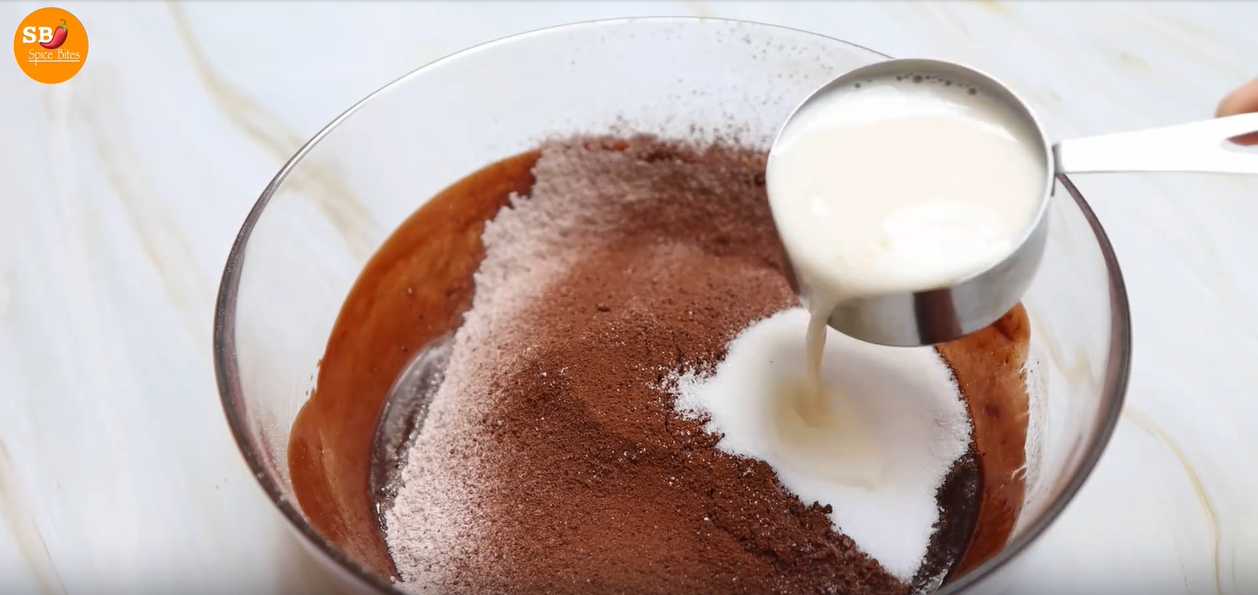 Brownie au chocolat et à la crème fouettée - Étape 4