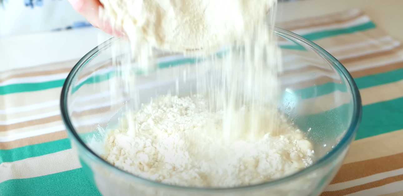 Pain blanc simple au four - Étape 2