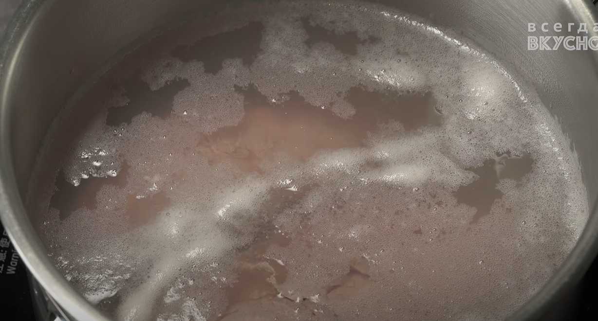 Salade de bœuf classique de Tbilissi - Étape 2