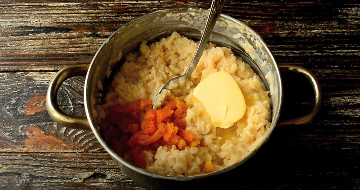 Bouillie de riz au lait cuit et aux abricots secs - Étape 5