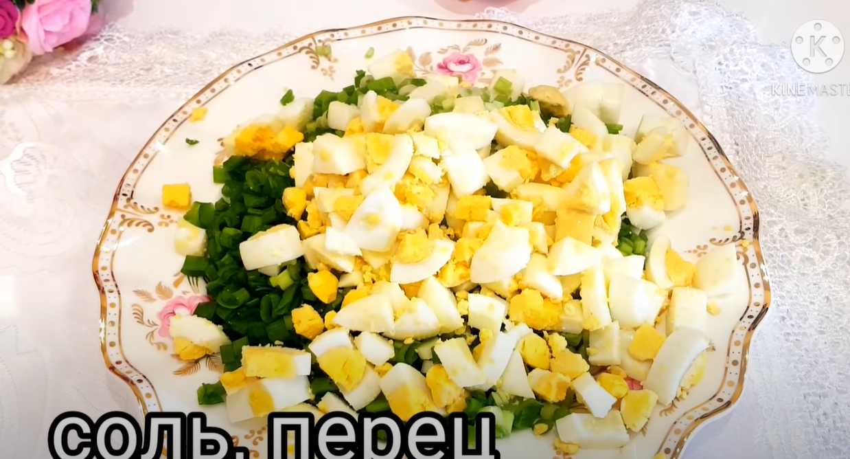 Beignets frits aux œufs et aux oignons verts sur kéfir - Étape 2