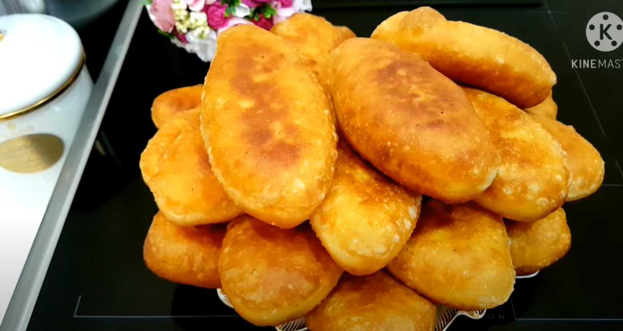 Beignets frits aux œufs et aux oignons verts sur kéfir - Étape 5