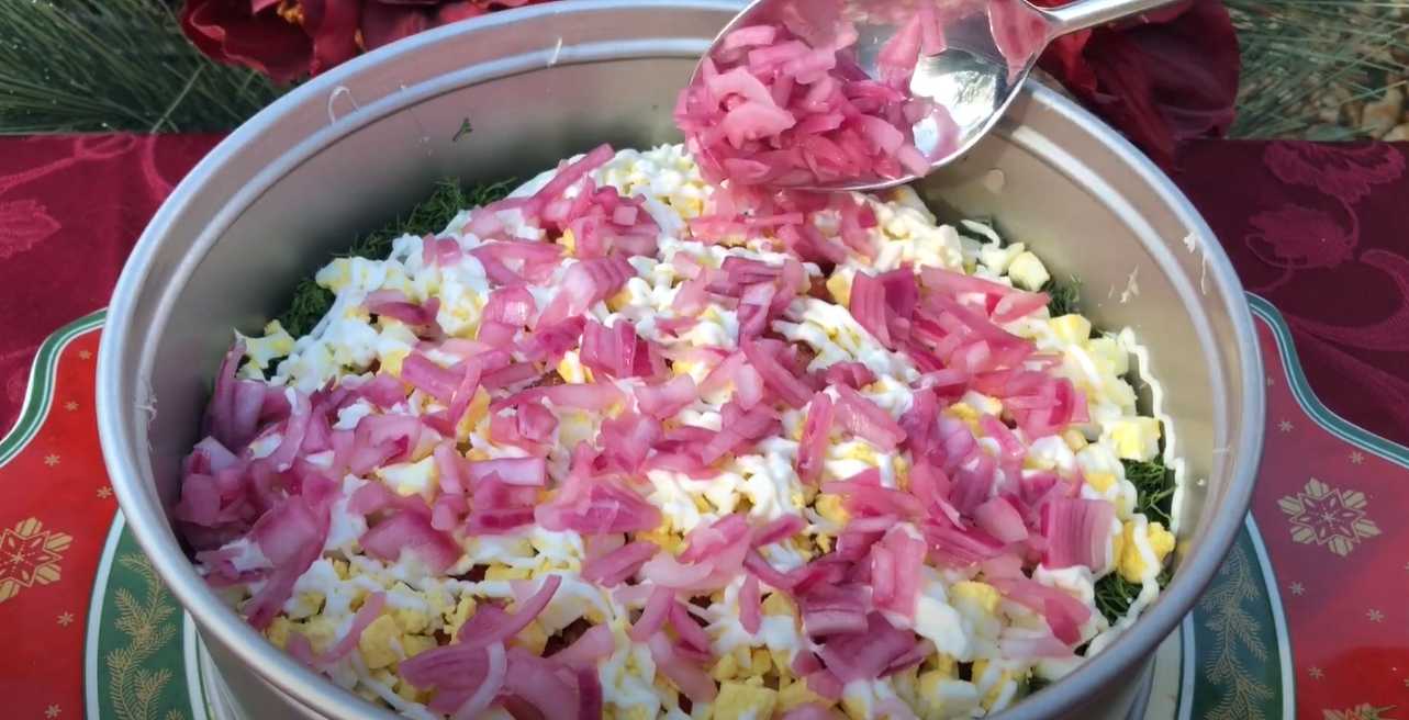 Salade du Nouvel An au poulet et aux fruits - Étape 13