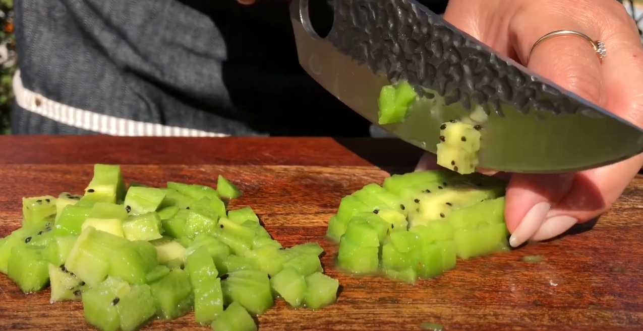 Salade du Nouvel An au poulet et aux fruits - Étape 6