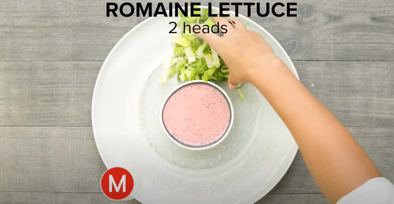 Salade de couronne du Nouvel An - Étape 3