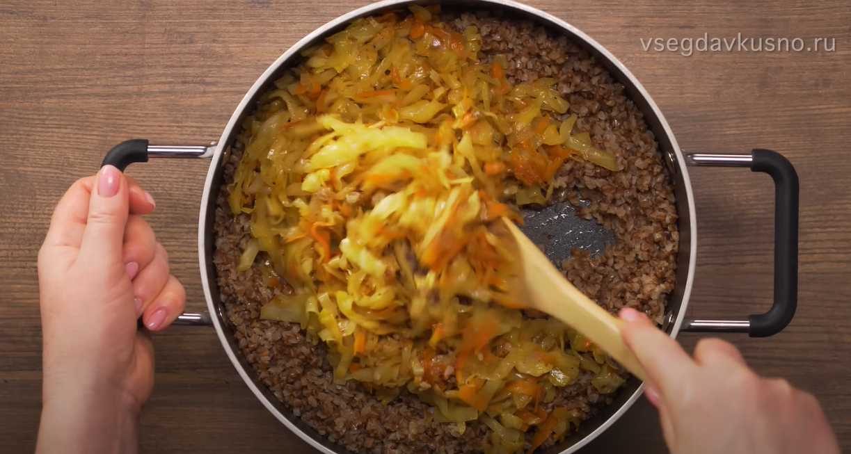 Bouillie de sarrasin au chou et aux oignons - Étape 11