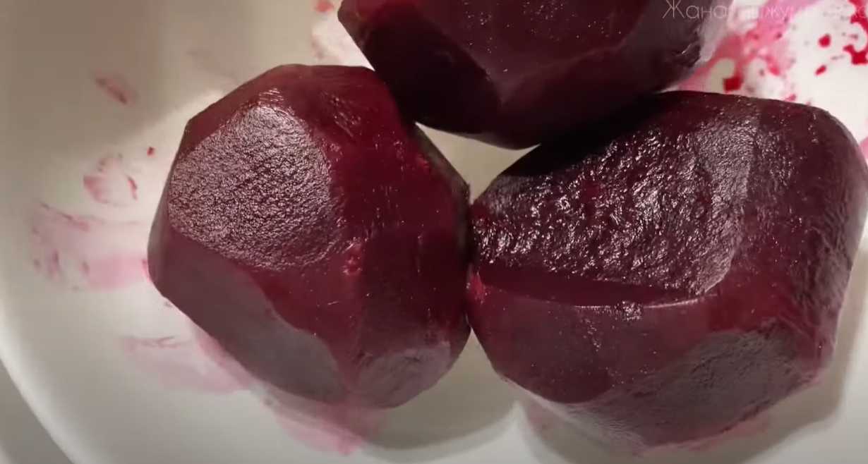 Salade de betteraves et de pommes - Étape 1