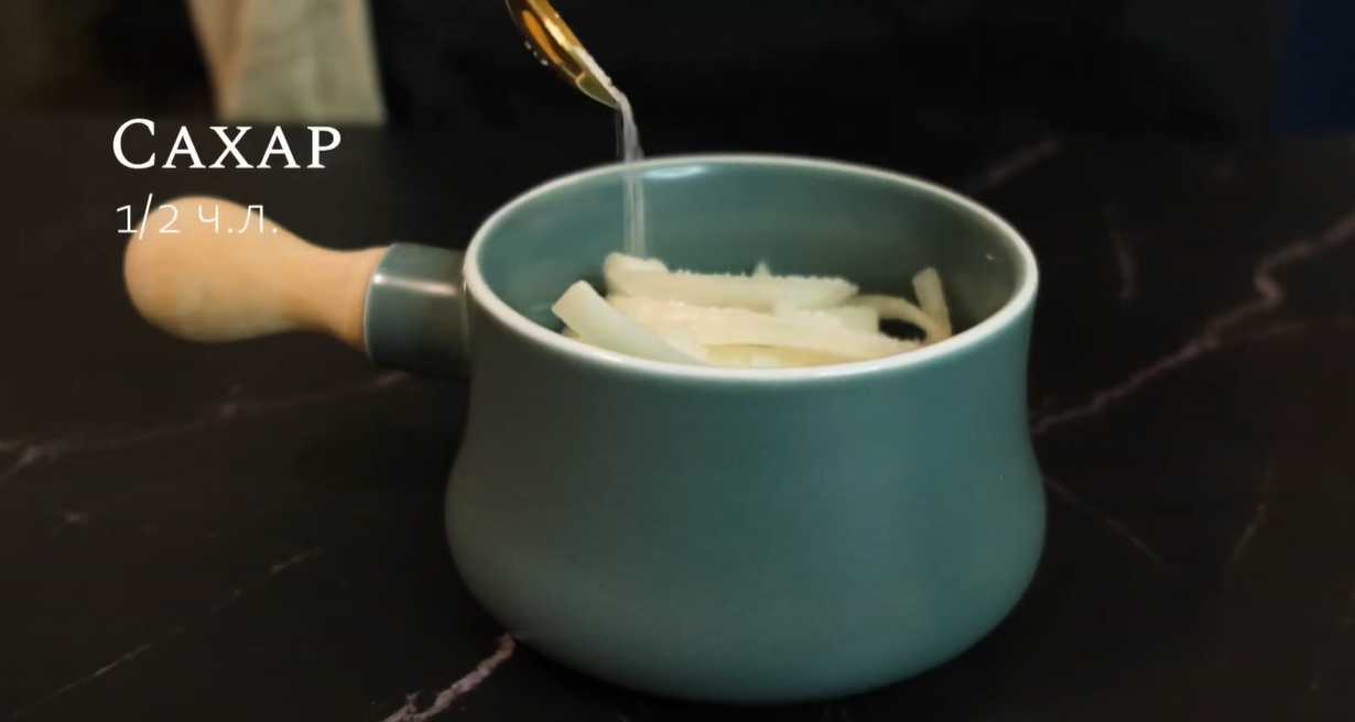 Salade d'œufs, d'oranges et de pommes - Étape 4