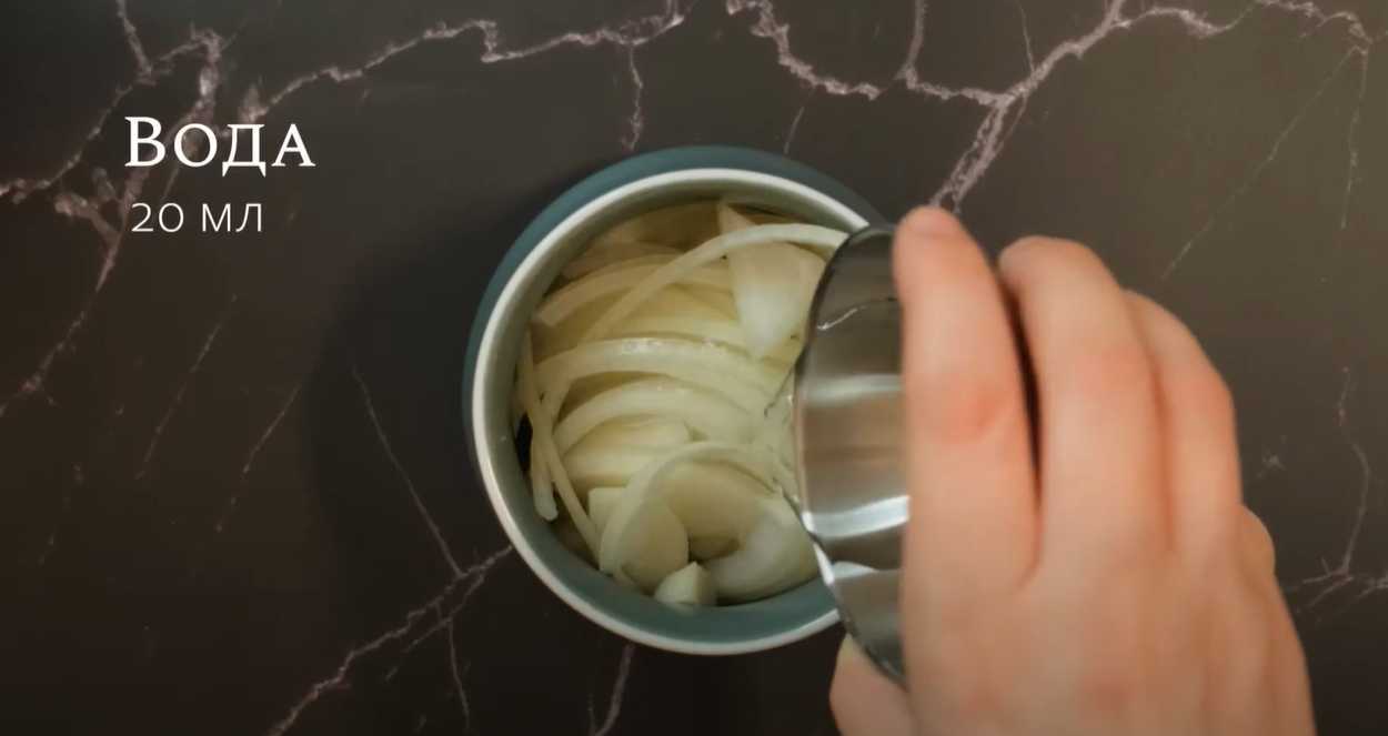 Salade d'œufs, d'oranges et de pommes - Étape 3