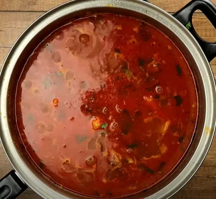 Pâtes à la viande et à la sauce tomate - Étape 10