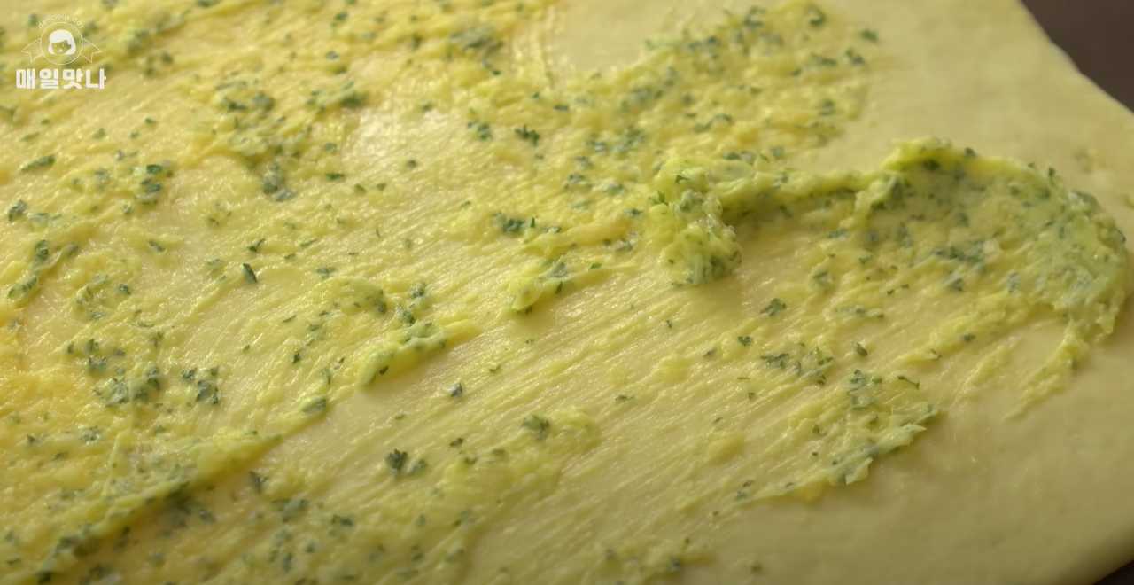 Pain à l'ail et au fromage - Étape 12