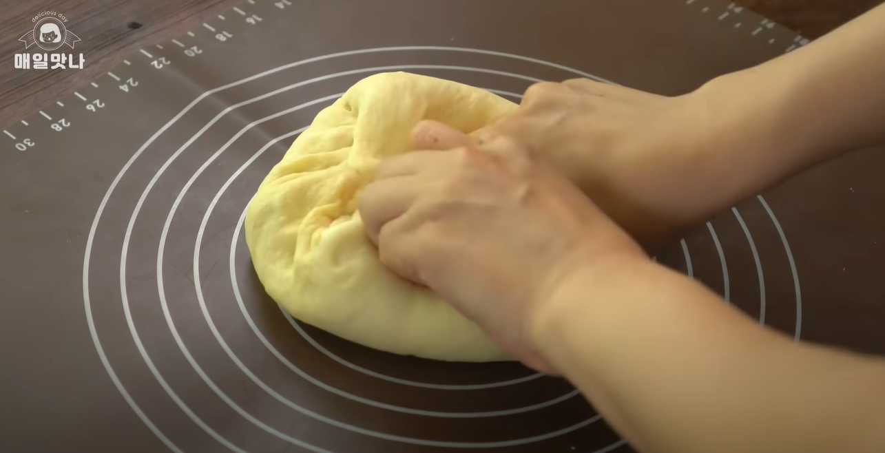 Pain à l'ail et au fromage - Étape 10