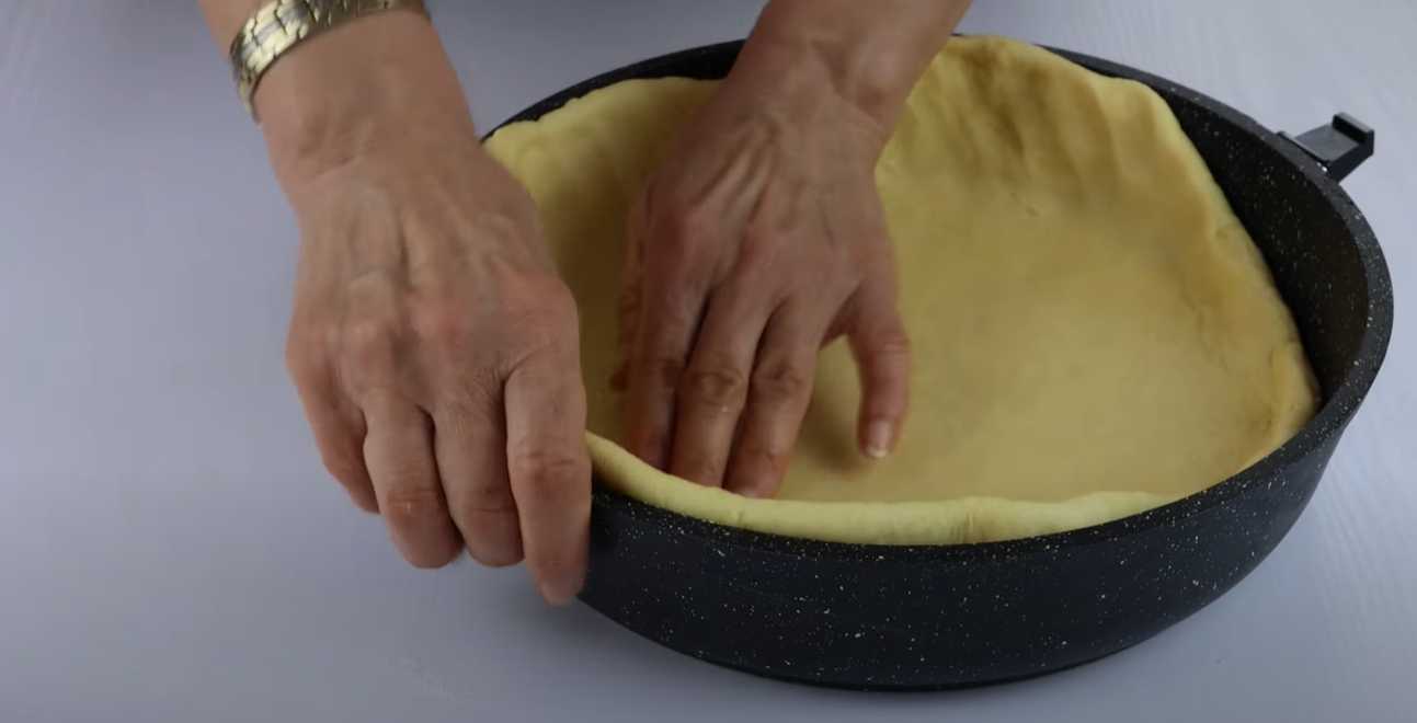 Tarte tatare à la viande et aux pommes de terre Zur Belish-Étape 9