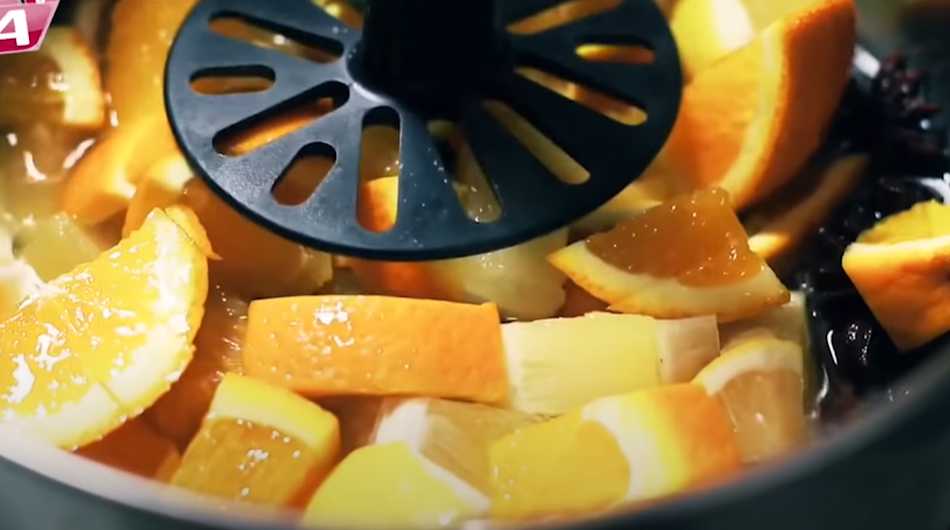 Vin chaud au vin rouge sec - Étape 3