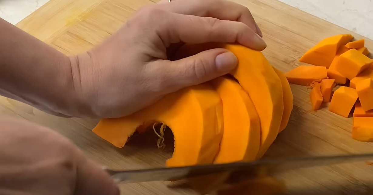 Soupe classique au potiron, à la crème et aux pommes de terre - Étape 1