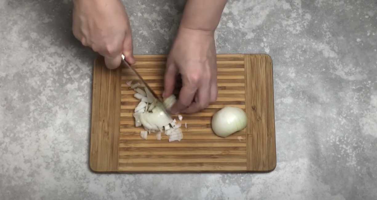 Soupe classique aux pois cassés et aux côtes fumées - Étape 1