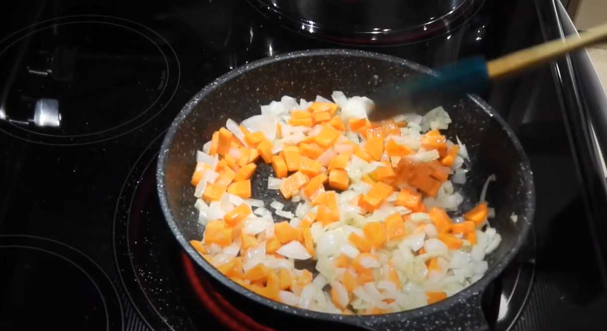 Soupe classique aux haricots et à la viande - Étape 4