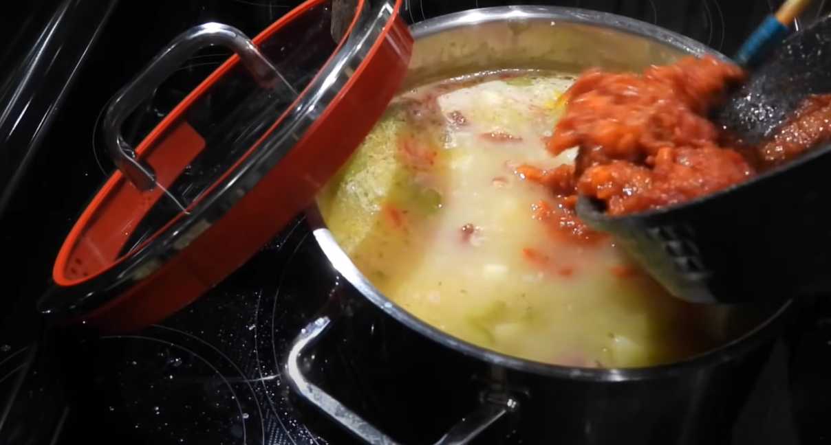 Soupe classique aux haricots et à la viande - Étape 10