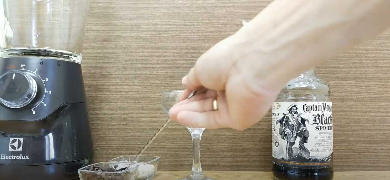 Cocktail glacé au rhum - Étape 2