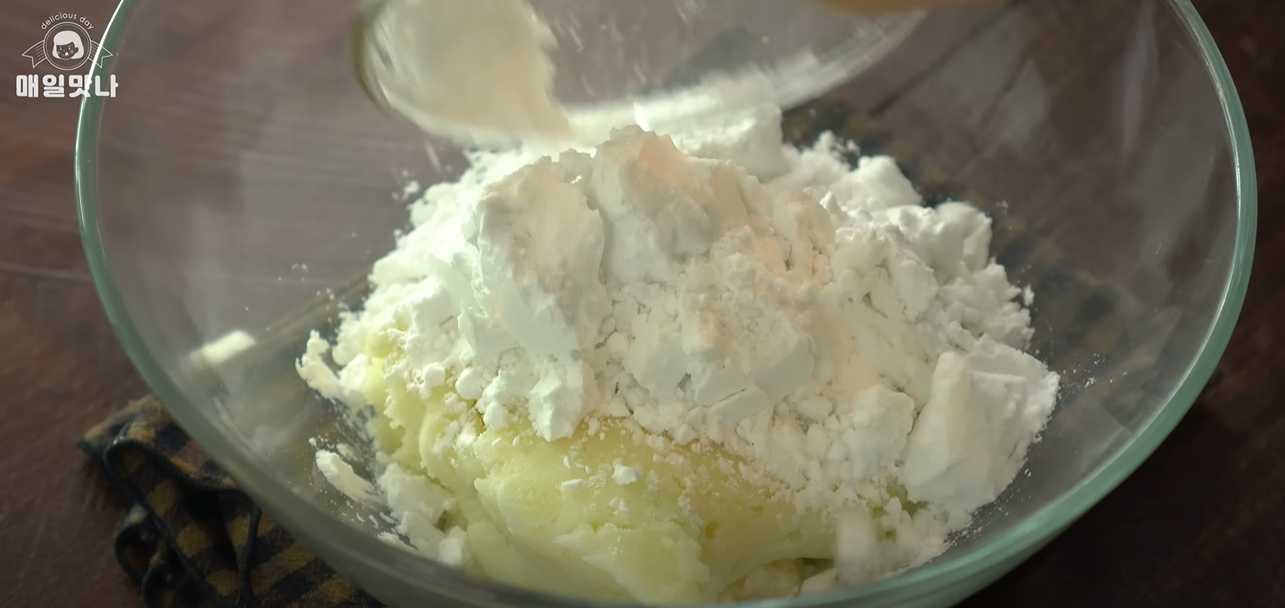 Champignons et pommes de terre à la sauce à l'ail - Étape 4