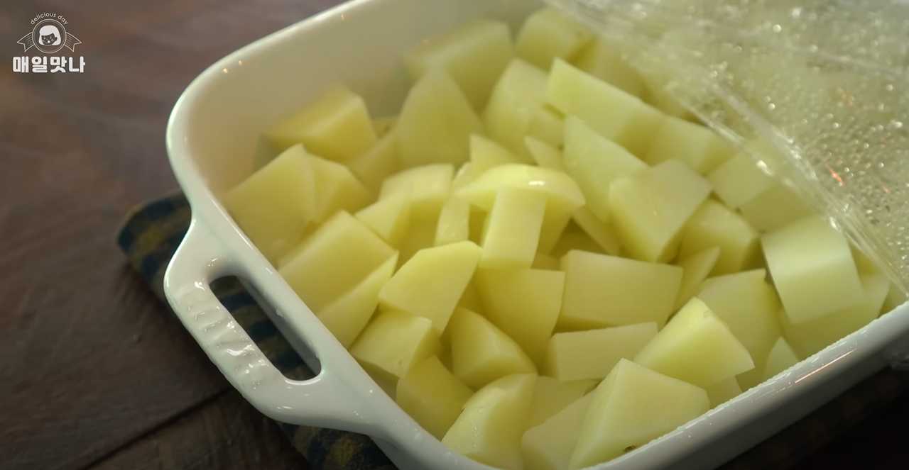 Champignons et pommes de terre à la sauce à l'ail - Étape 2