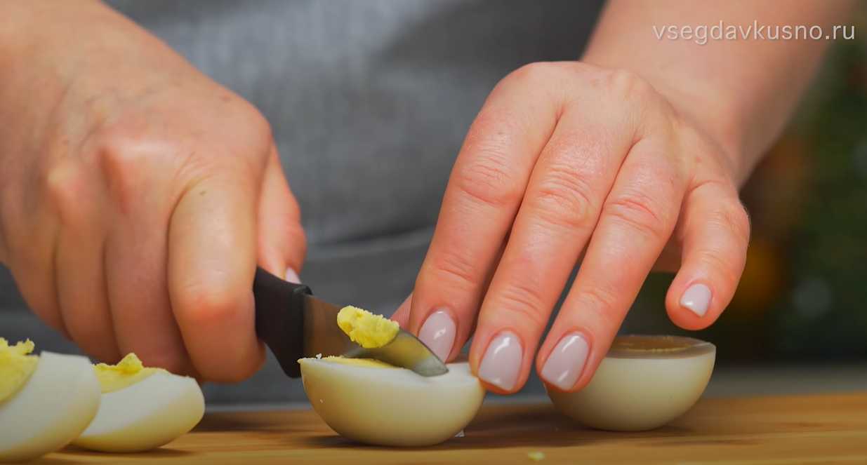 Salade niçoise classique au thon et au maïs - Étape 2
