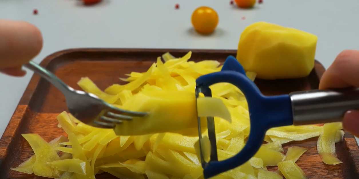 Gratin de pommes de terre au poulet à la poêle - Étape 1