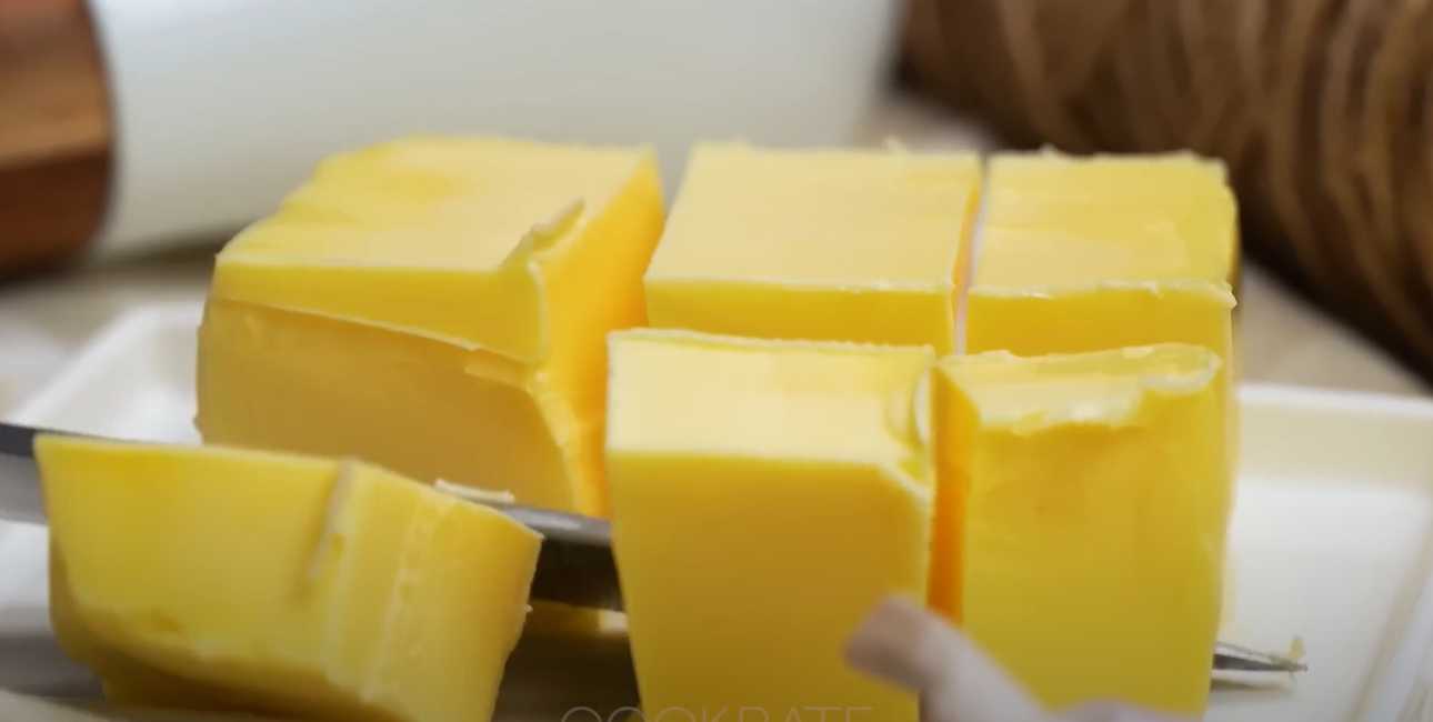 Poulet frit aux champignons et aux oignons - Étape 2