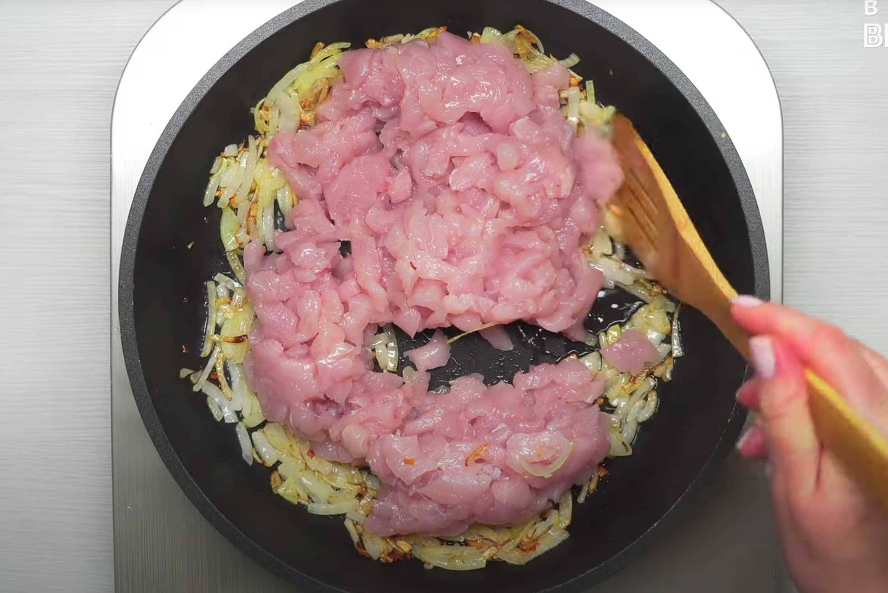 Salade Bracelet Grenat - Étape 2